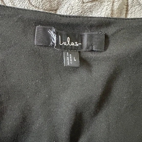 Lulu's Black Wrap Ruched Long Sleeve Bodysuit Large - Picture 6 of 7